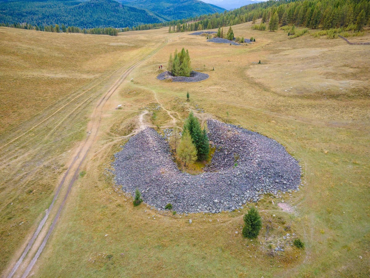 Пазырыские курганы